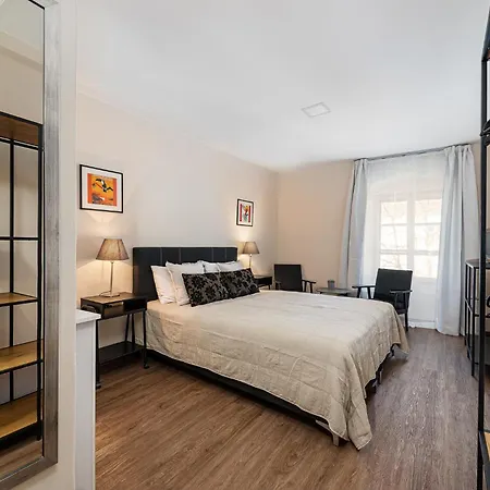 Postel Mini-hôtel *