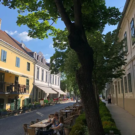 Postel Inn Balatonfured